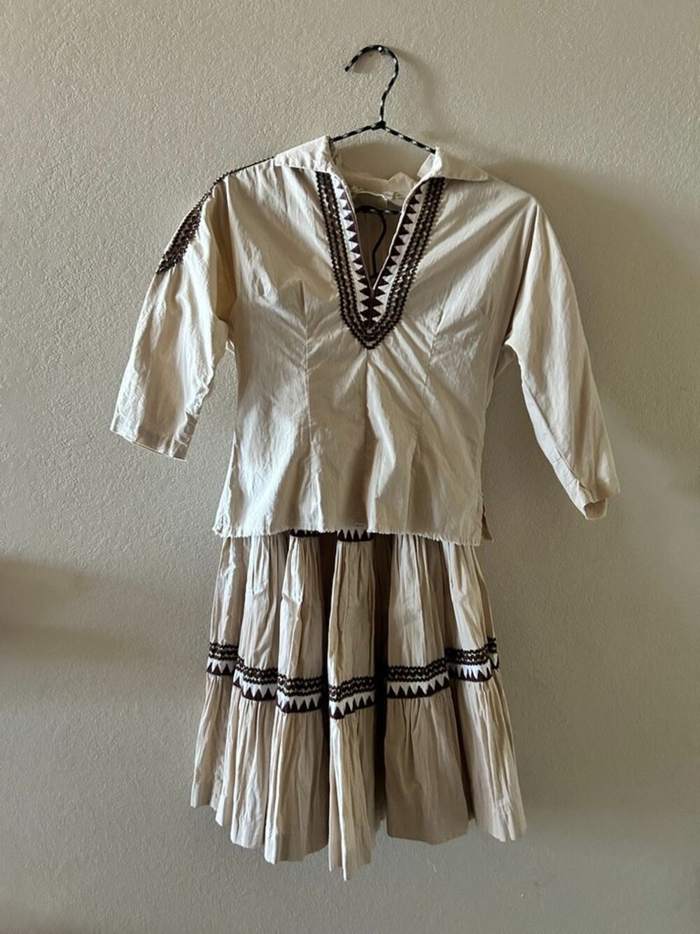 Vintage 1950s Cream Patio Set Matching Skirt and Top Western Country Waist 26"